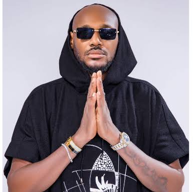 ‘I Don Stop To Dey Give Belle Anyhow’ – 2baba Confesses (video)