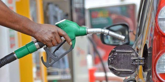 Petroleum Price Surges To N1400 Per Litre As Nigerian Government Keeps Mum