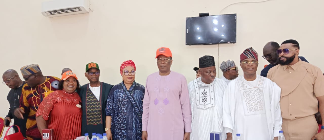 Okpebholo’s 3.5m Votes Promise ‘Hoax’, Says Osunbor As ADC Receives PDP Defectors in Edo