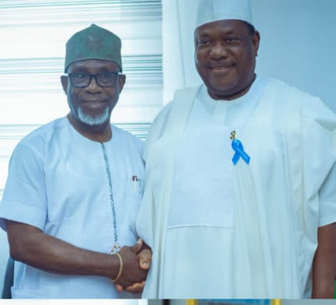 Senator Ikpea Takes Edo Gully Erosion Crisis To Presidency